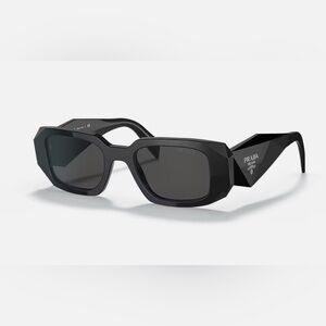 Black Geometric Sunglasses